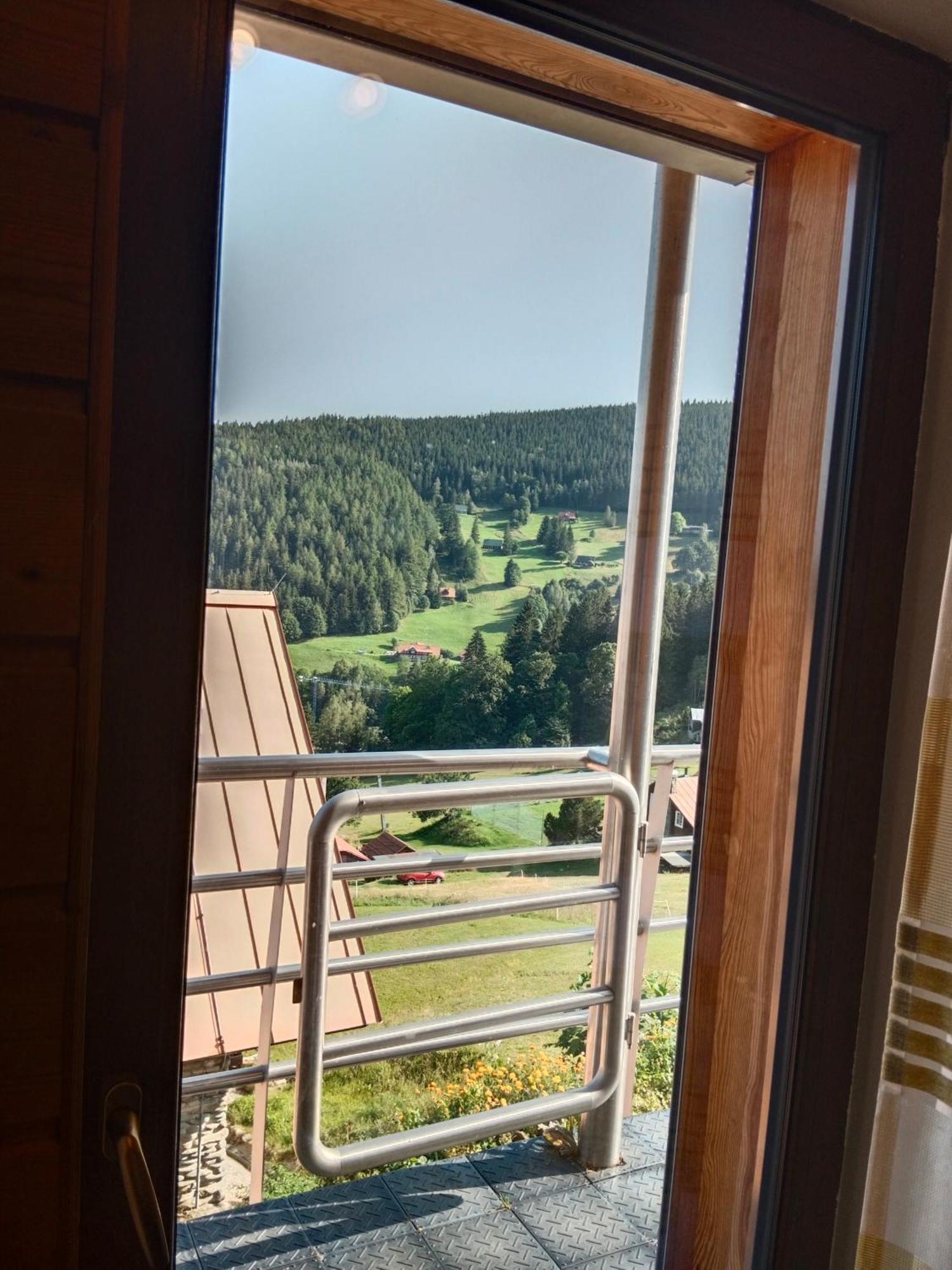 Penzion Topas Pec pod Snezkou Bagian luar foto