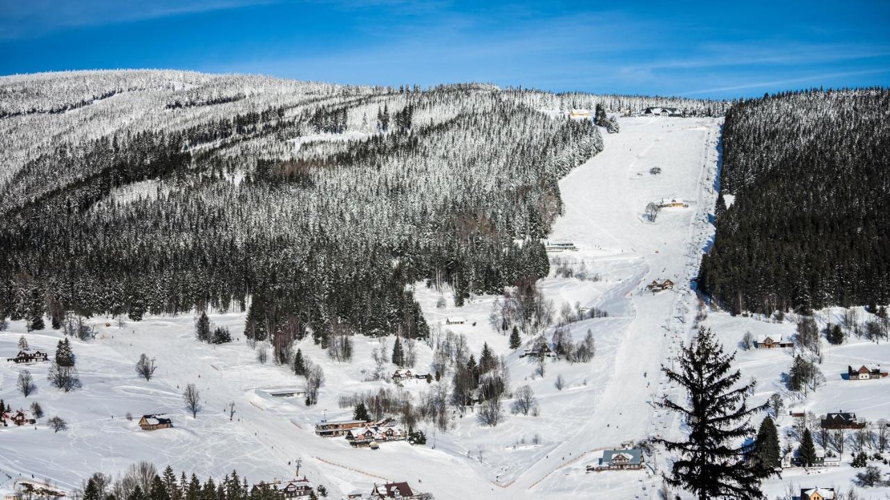 Penzion Topas Pec pod Snezkou Bagian luar foto